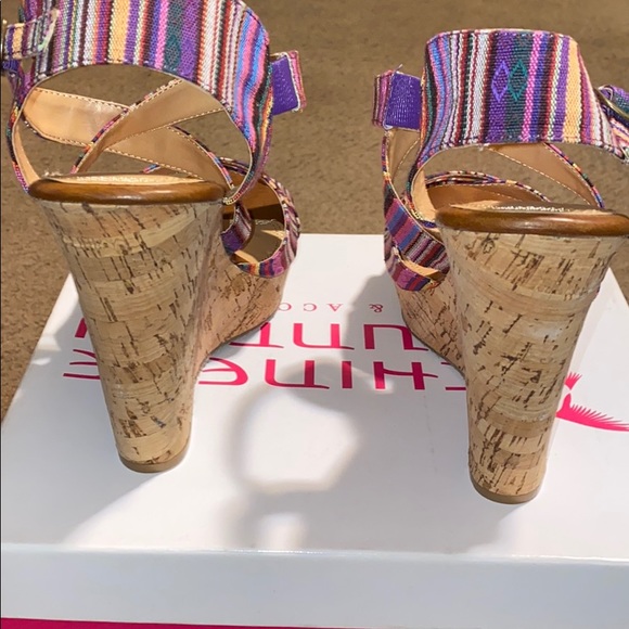 SIZE 11 Chinese Laundry Wedge Heels - Picture 4 of 6